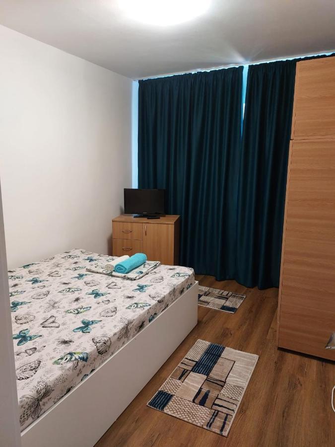 Апартаменти Apartament Mri Ефоріє-Норд Екстер'єр фото